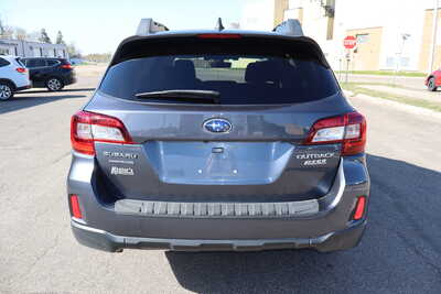 2017 Subaru Outback, $12995. Photo 10