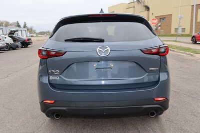 2023 Mazda CX-5, $18500. Photo 10