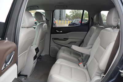 2018 GMC Acadia, $9500. Photo 12