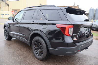 2023 Ford Explorer, $29995. Photo 4