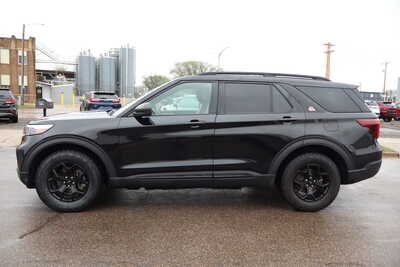 2023 Ford Explorer, $29995. Photo 8