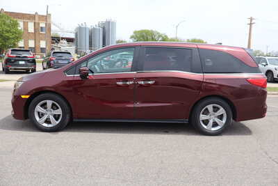 2018 Honda Odyssey, $20900. Photo 8