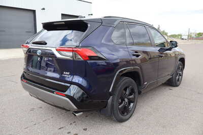 2019 Toyota RAV4, $23995. Photo 3