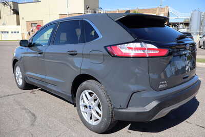 2021 Ford Edge, $18500. Photo 4