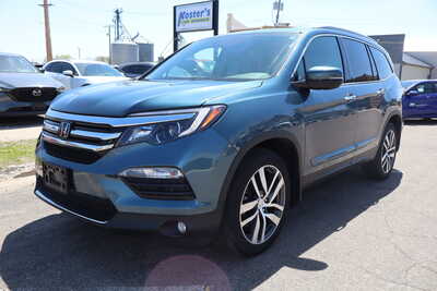 2017 Honda Pilot, $19995. Photo 1