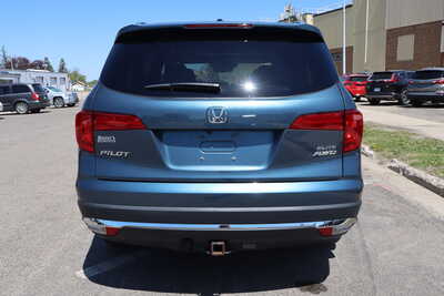 2017 Honda Pilot, $19995. Photo 10