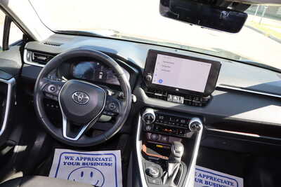 2024 Toyota RAV4, $32500. Photo 7