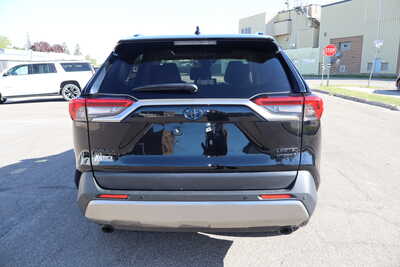 2024 Toyota RAV4, $32500. Photo 10