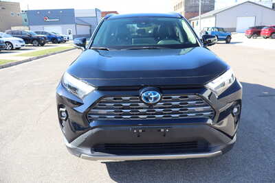 2024 Toyota RAV4, $32500. Photo 12