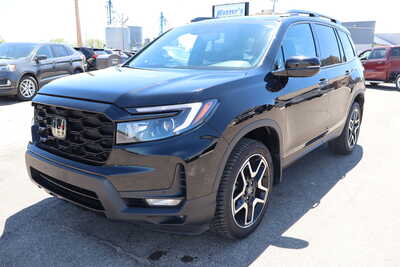 2022 Honda Passport, $24995. Photo 1
