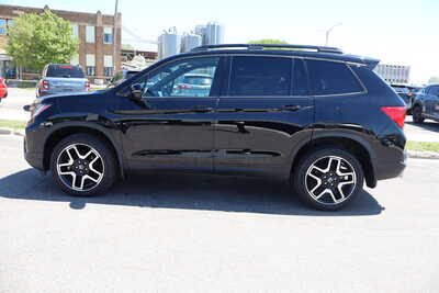 2022 Honda Passport, $24995. Photo 8