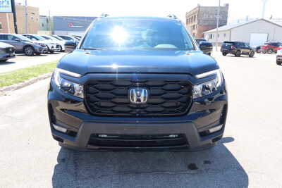 2022 Honda Passport, $24995. Photo 12