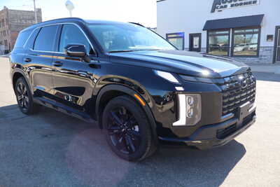 2025 Hyundai Palisade, $31995. Photo 2