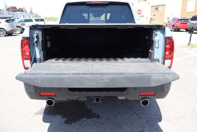 2022 Honda Ridgeline, $25500. Photo 11