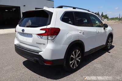 2019 Subaru Forester, $18500. Photo 3
