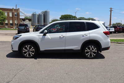 2019 Subaru Forester, $18500. Photo 8