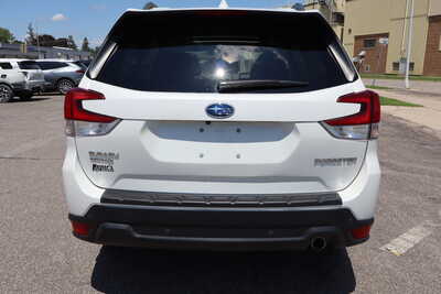 2019 Subaru Forester, $18500. Photo 10