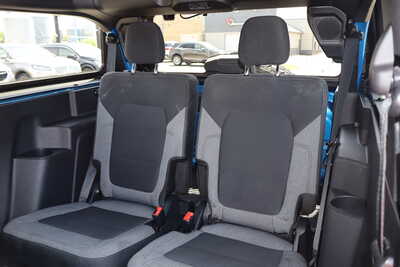 2022 Ford Bronco, $26500. Photo 6