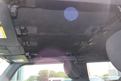 2022 Ford Bronco, $26500. Photo 7