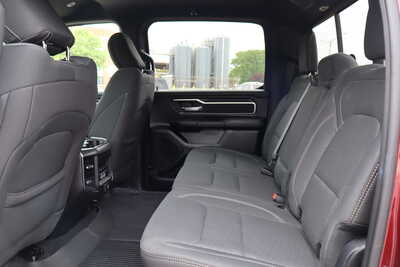 2025 RAM 1500 Crew Cab, $31500. Photo 7