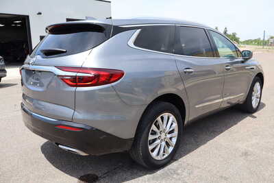 2020 Buick Enclave, $19500. Photo 3