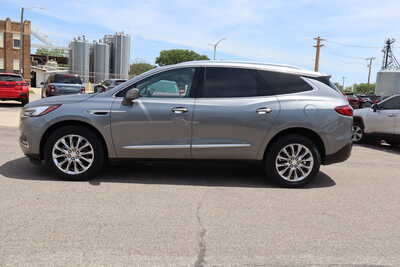 2020 Buick Enclave, $19500. Photo 8