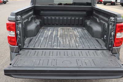 2024 Ford Maverick, $23995. Photo 9