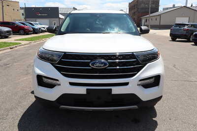 2020 Ford Explorer, $15995. Photo 12
