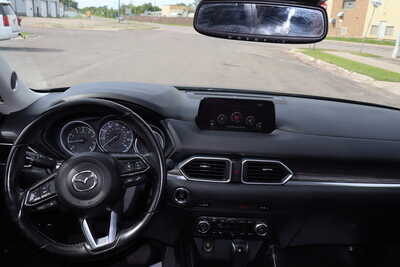 2017 Mazda CX-5, $14500. Photo 7