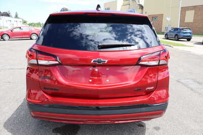 2024 Chevrolet Equinox, $18500. Photo 10