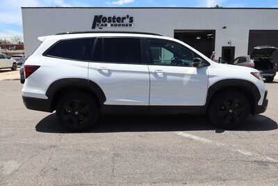 2022 Honda Pilot, $25500. Photo 9