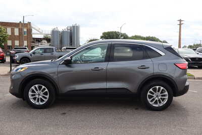 2022 Ford Escape, $13995. Photo 8