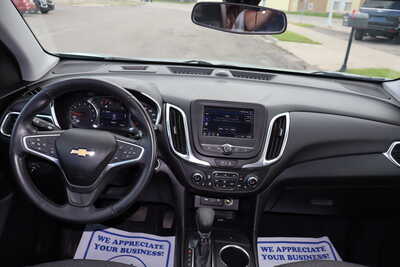 2022 Chevrolet Equinox, $15995. Photo 7