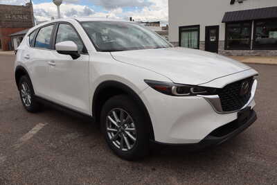 2025 Mazda CX-5, $21500. Photo 2
