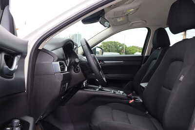 2025 Mazda CX-5, $21500. Photo 5