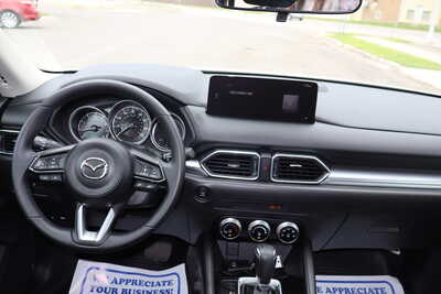 2025 Mazda CX-5, $21500. Photo 7