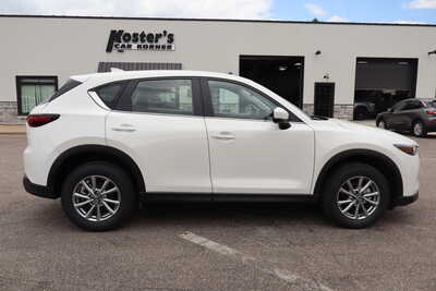 2025 Mazda CX-5, $21500. Photo 9