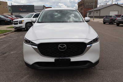 2025 Mazda CX-5, $21500. Photo 12