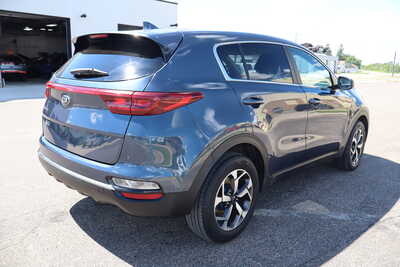 2022 Kia Sportage, $13995. Photo 3
