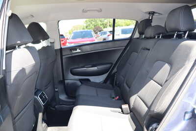 2022 Kia Sportage, $13995. Photo 6