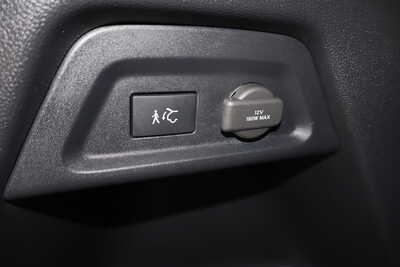 2025 Honda Pilot, $39995. Photo 12