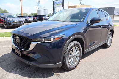 2022 Mazda CX-5, $18500. Photo 1