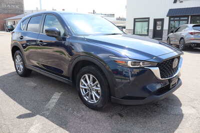 2022 Mazda CX-5, $18500. Photo 2
