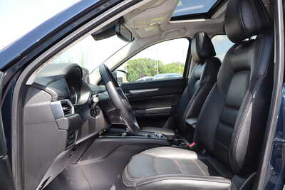 2022 Mazda CX-5, $18500. Photo 5