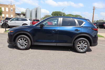 2022 Mazda CX-5, $18500. Photo 8