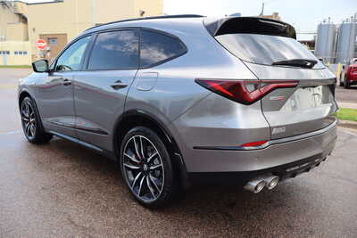 2022 Acura MDX, $39995. Photo 4