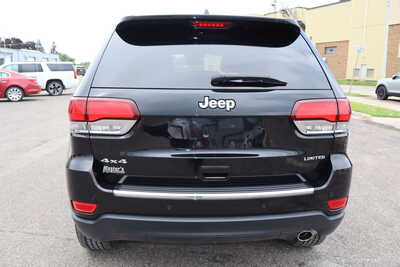 2022 Jeep Grand Cherokee, $20995. Photo 11