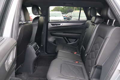 2024 Volkswagen Atlas, $25995. Photo 6