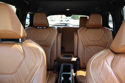2023 Infiniti QX60, $33995. Photo 6