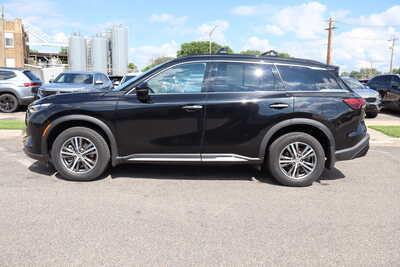 2023 Infiniti QX60, $33995. Photo 8